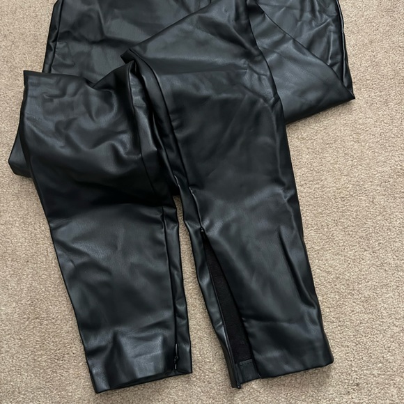 Ronny Kobo Black Leather Pants - Picture 4 of 5